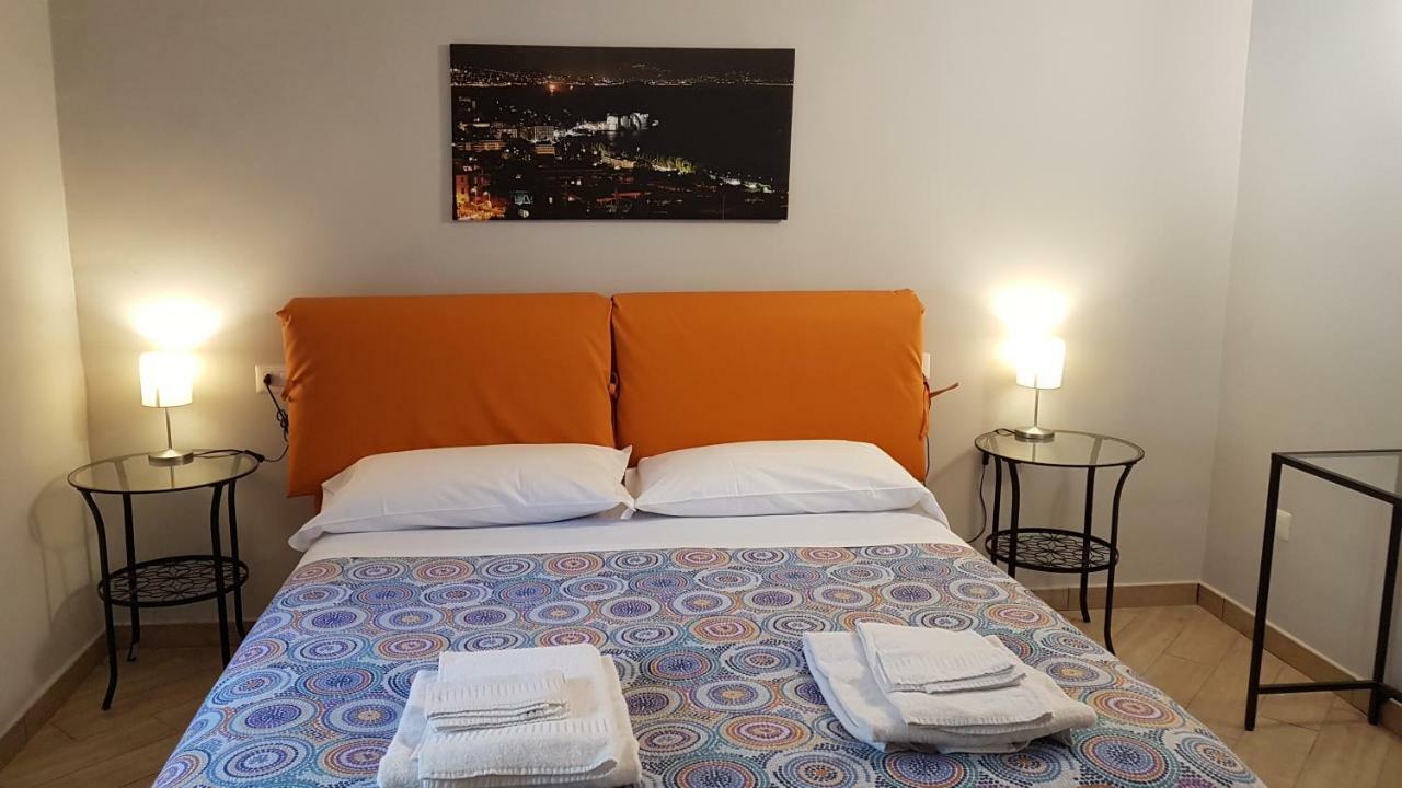 La Casa Di Abbi Daire Napoli Dış mekan fotoğraf